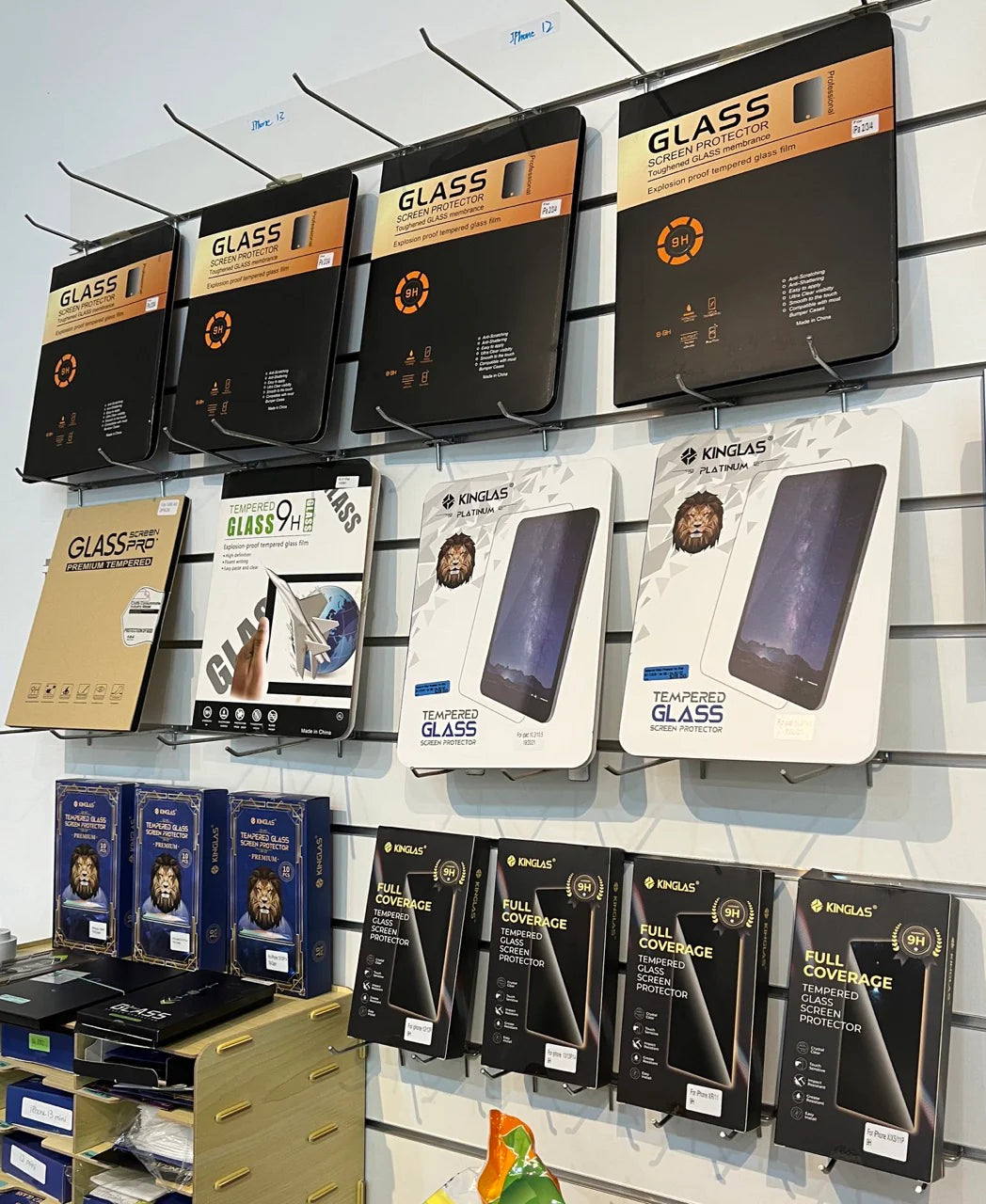 Screen Protection for Mobile Phones & Tablets